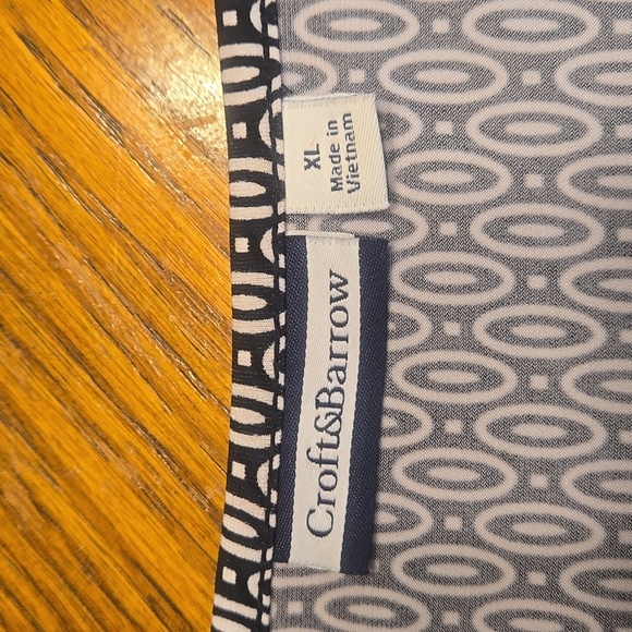 Croft & Barrow Top With Faux Shell - Picture 6 of 8